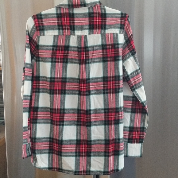 Old Navy flannel shirt - Picture 6 of 6